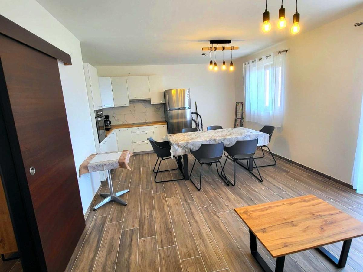 Apartments Manda Новий Винодольський Екстер'єр фото