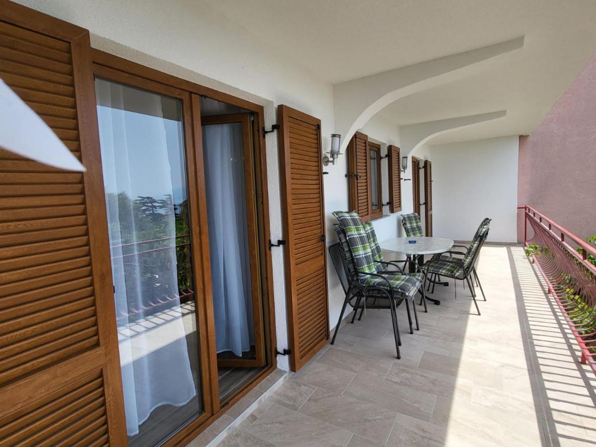 Apartments Manda Новий Винодольський Екстер'єр фото