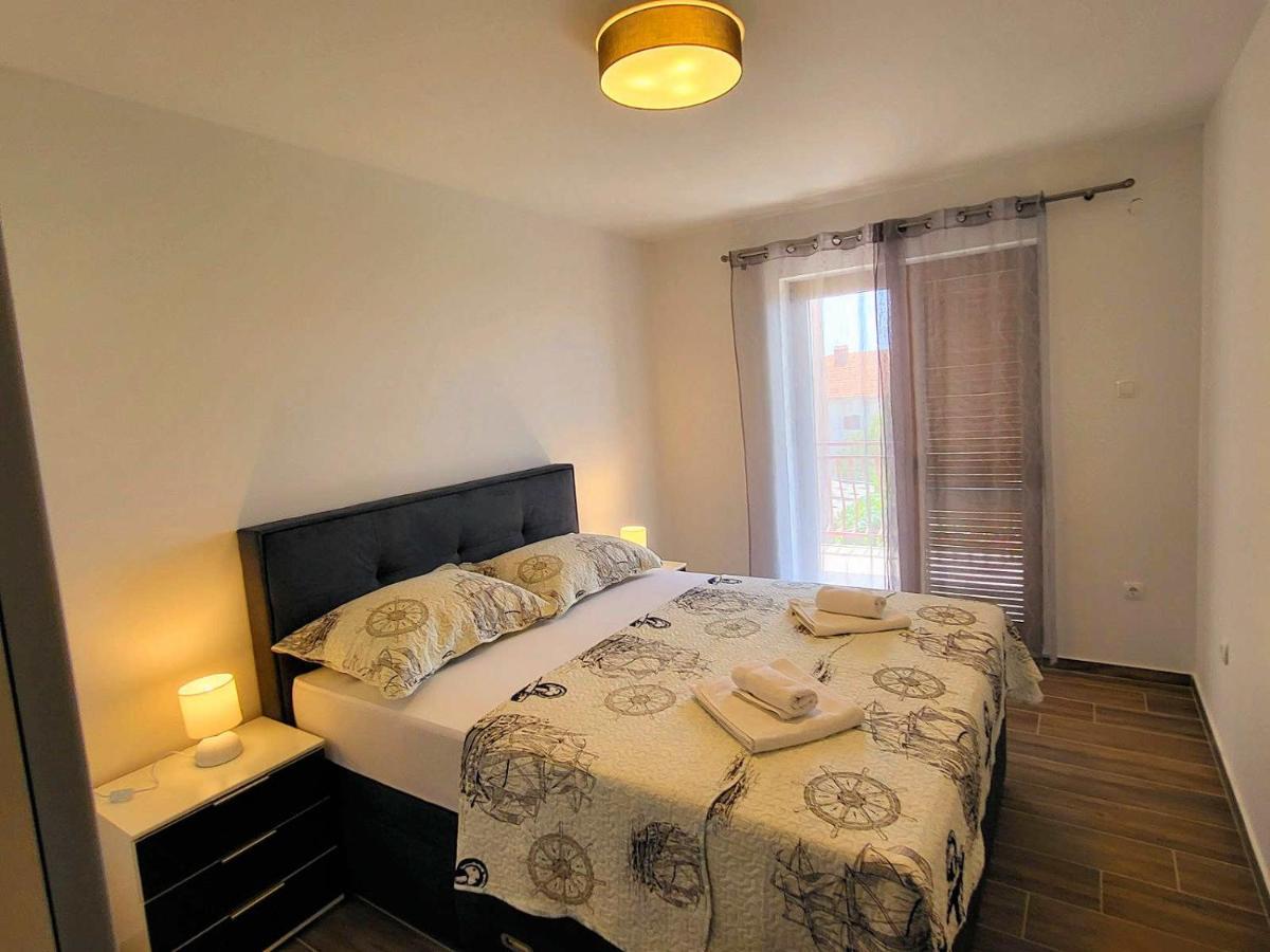 Apartments Manda Новий Винодольський Екстер'єр фото