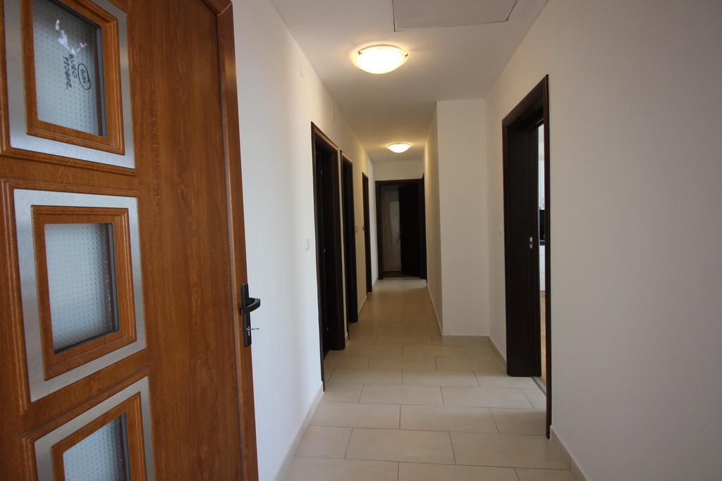 Apartments Manda Новий Винодольський Екстер'єр фото