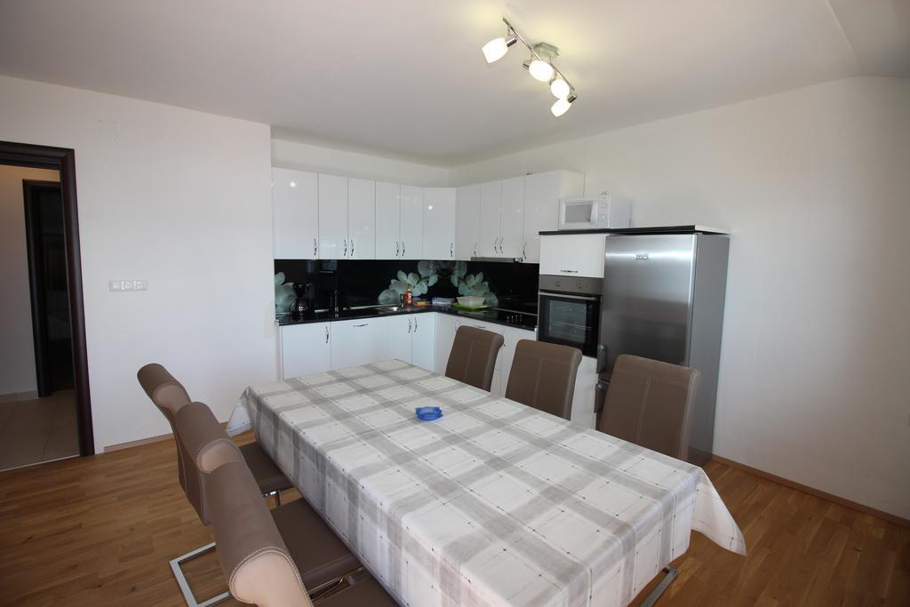 Apartments Manda Новий Винодольський Екстер'єр фото